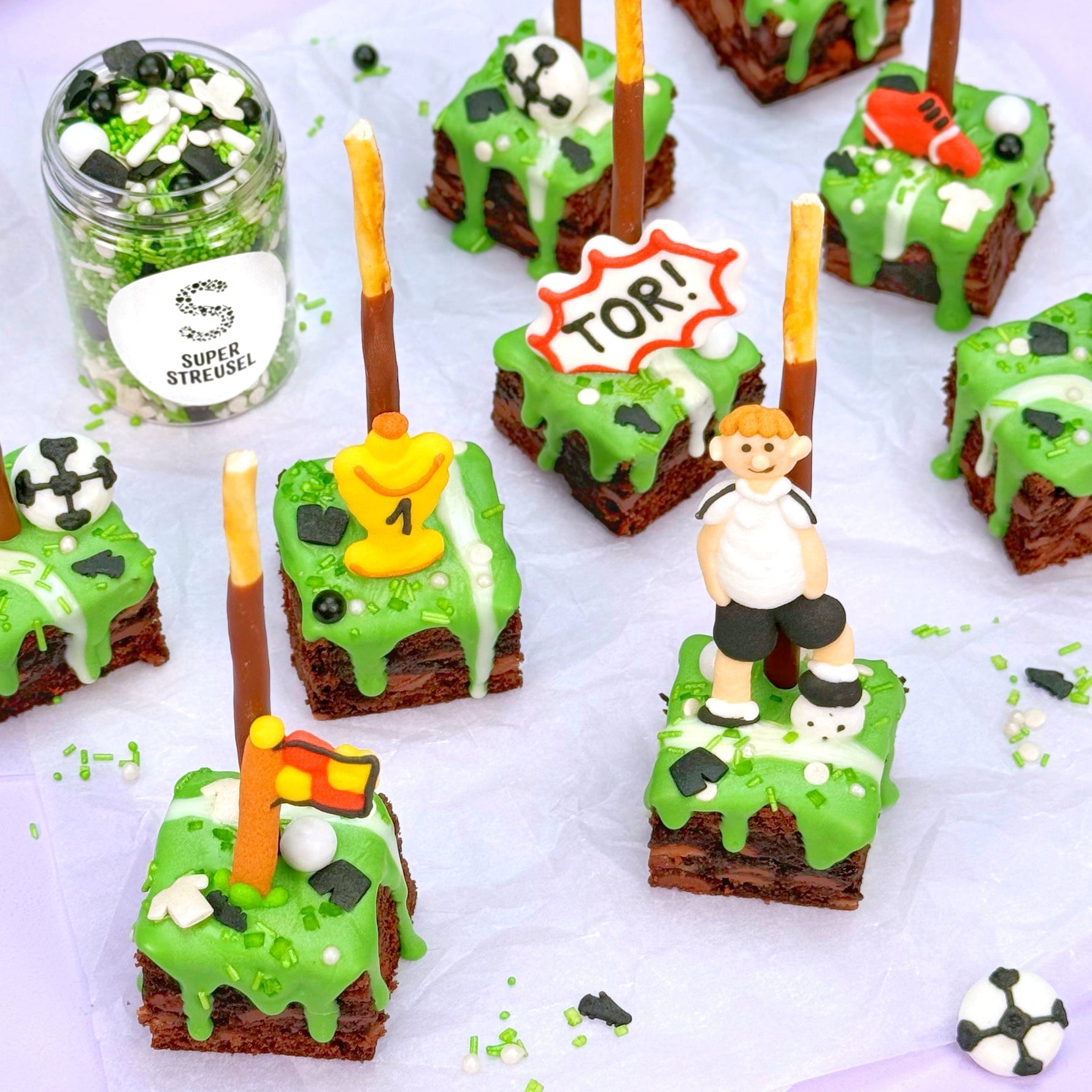 Fußball Brownie Bites
