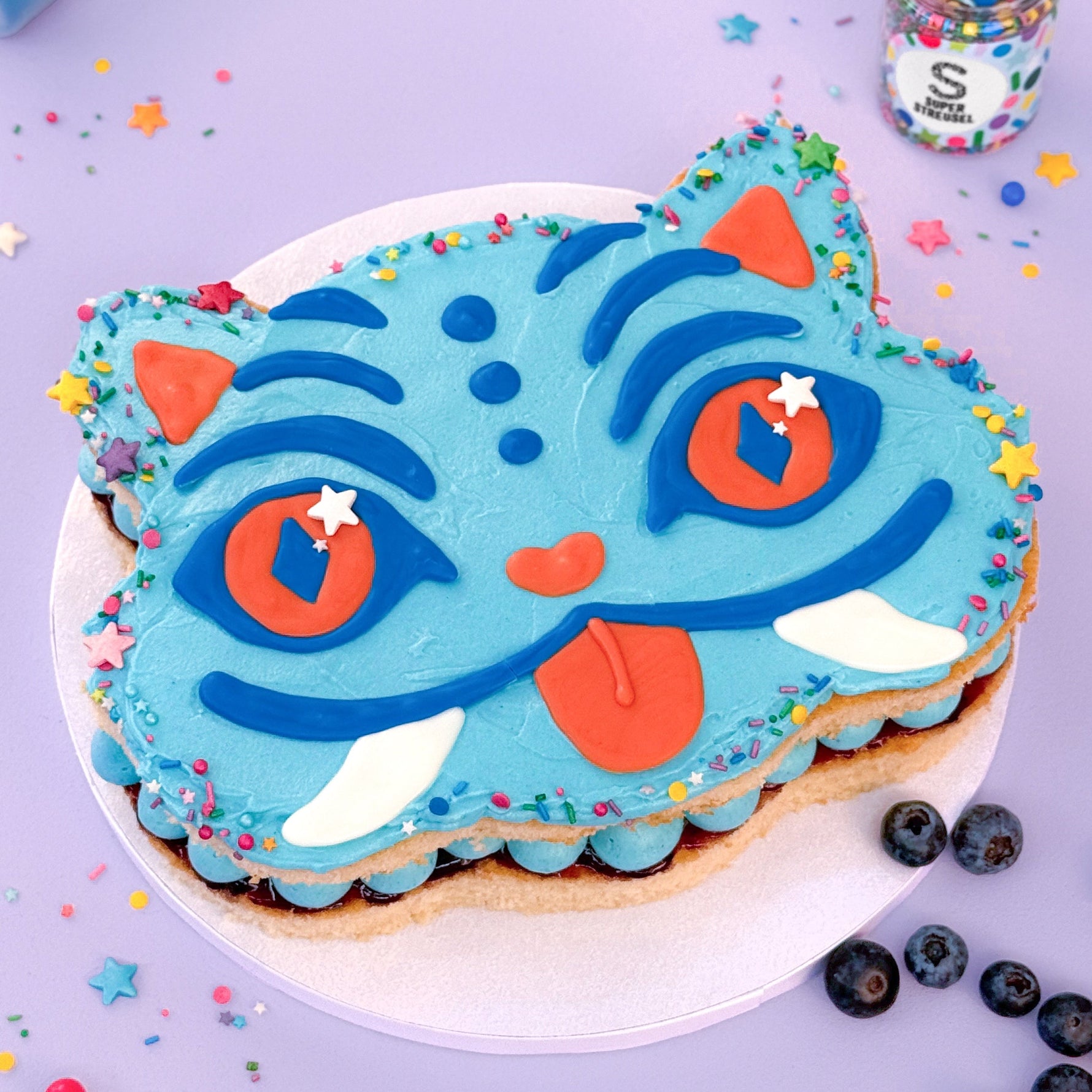 TigerKatze Letter Cake