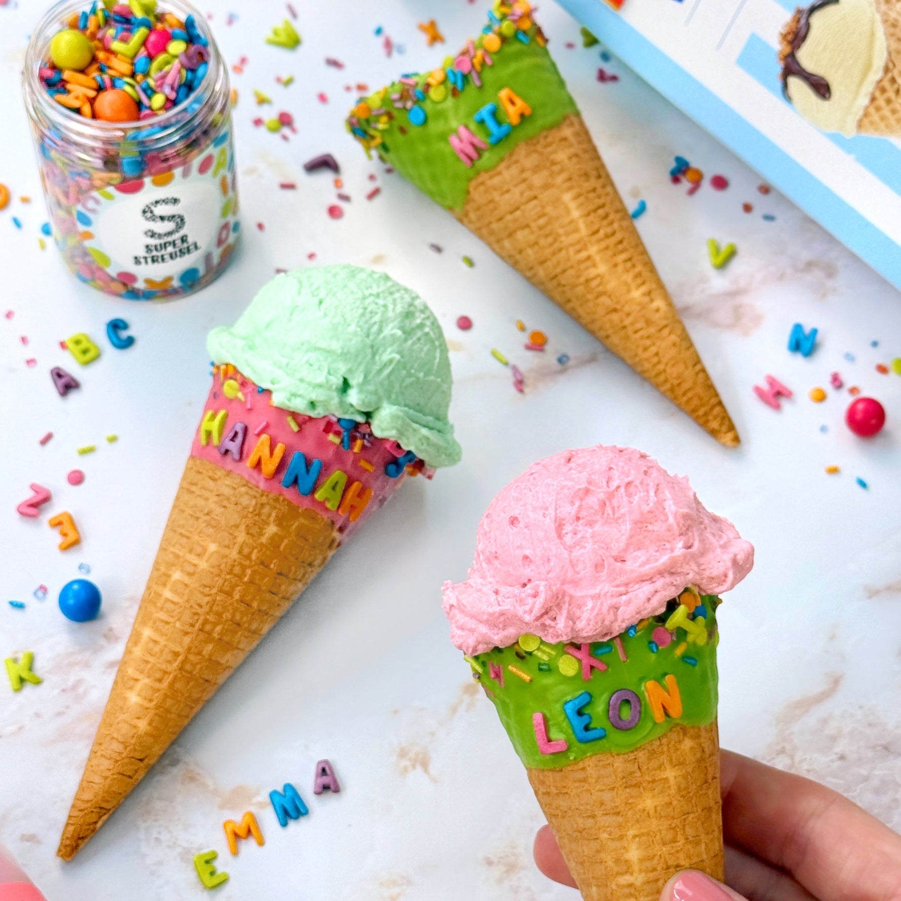 EisWaffelSchultüten mit DeBeukelaer