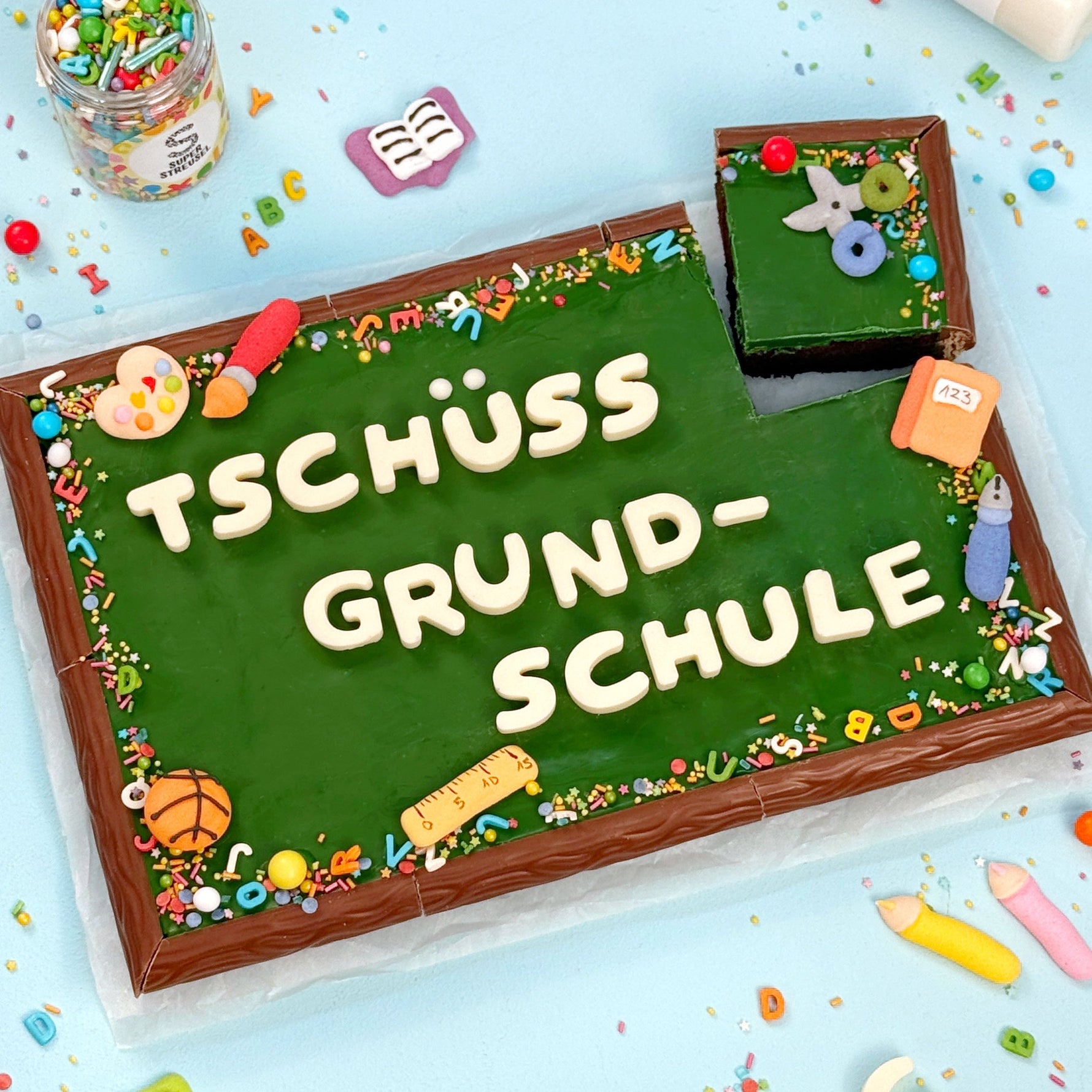 Tschüss - Schultafel Brownie