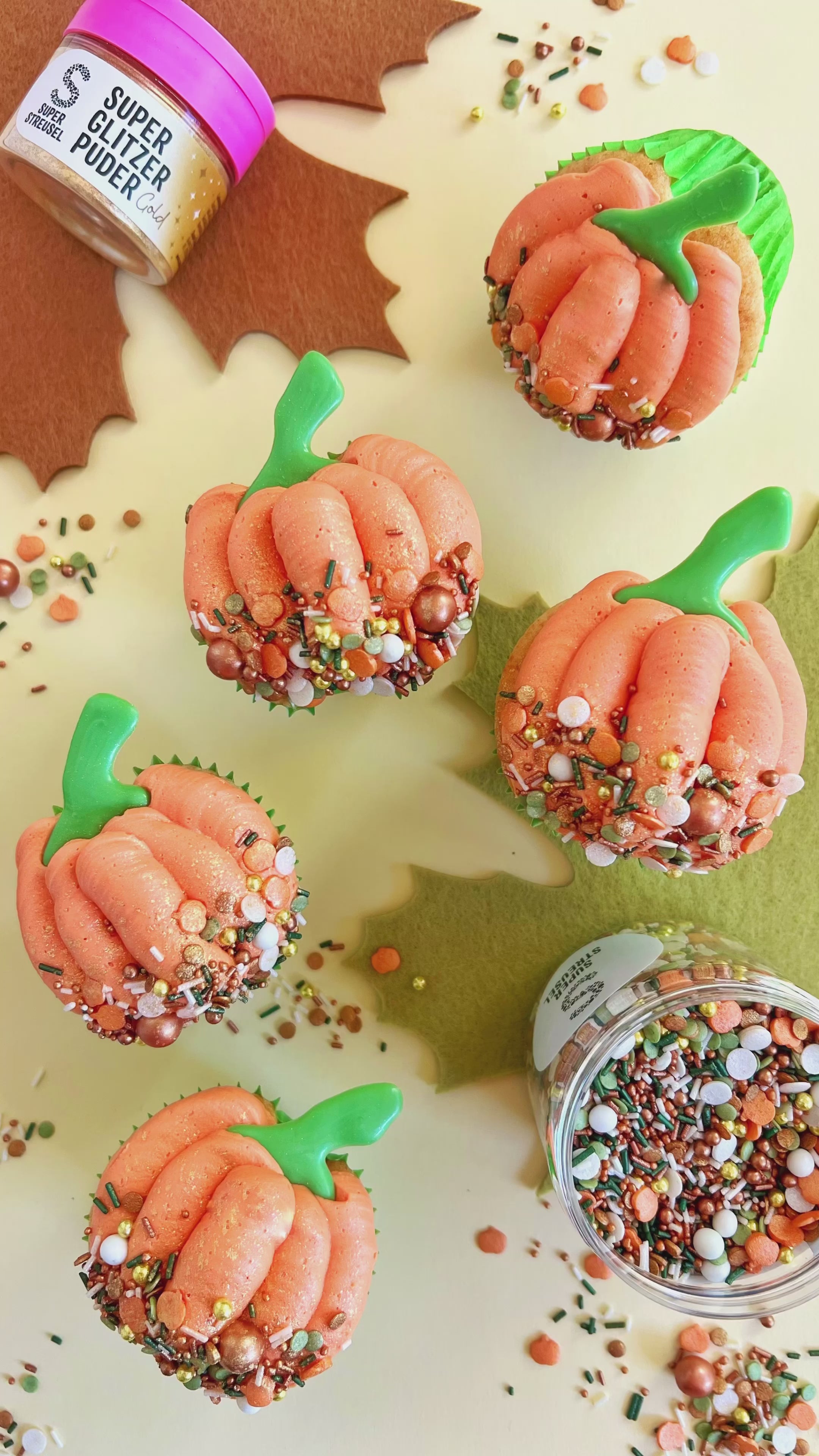 Herbst | Blätter & Kürbis Zuckerstreusel | Essbare Backdekoration ... Herbst | Blätter & Kürbis Zuckerstreusel | Essbare Backdekoration ...